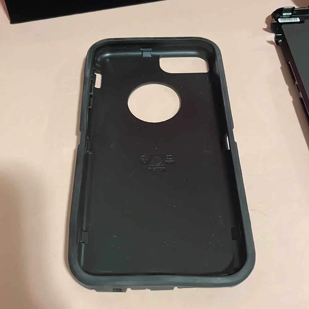 Otter IPHONE Case.